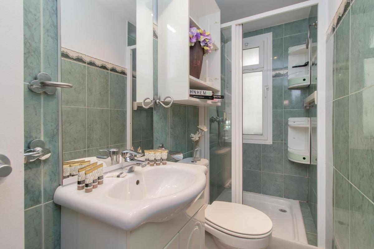 C52 - Seaside 2 Bedrooms By The Center Màlaga Exteriér fotografie